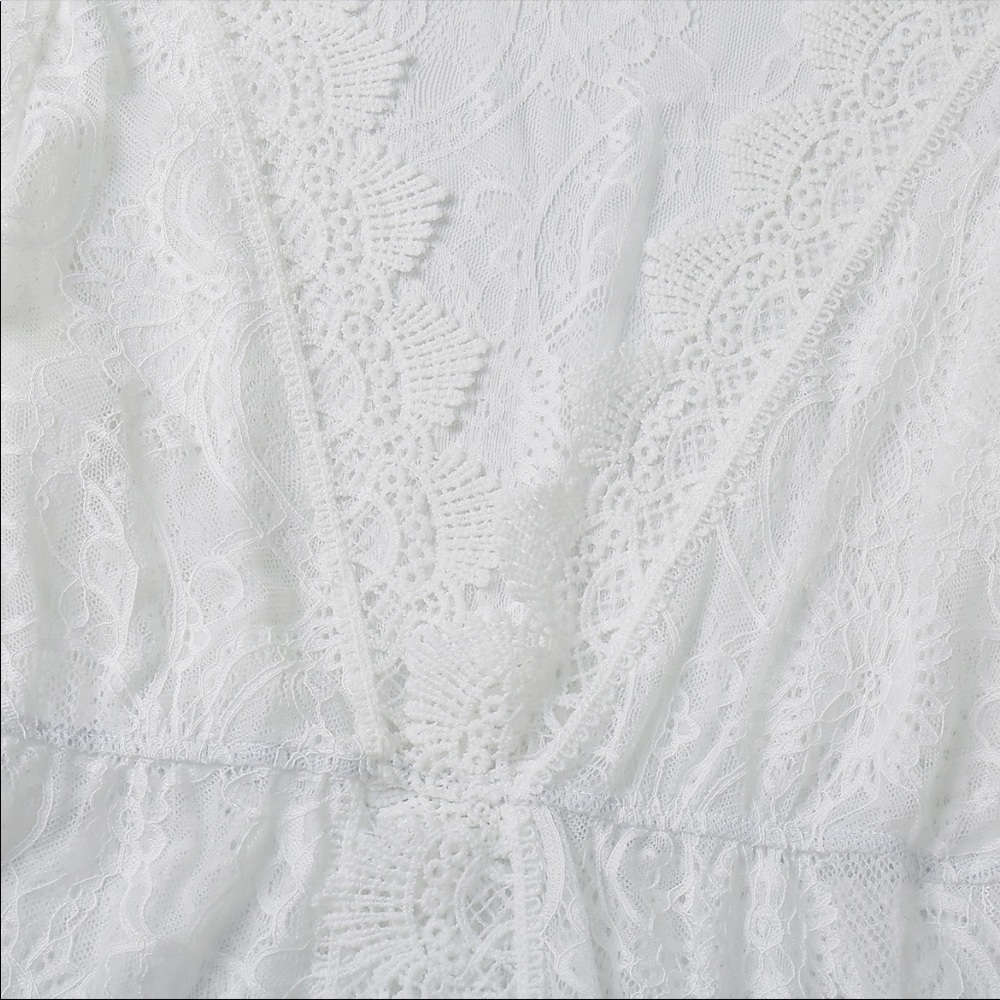 Gorgeous White Lace Cover Up - Picture 3 of 3